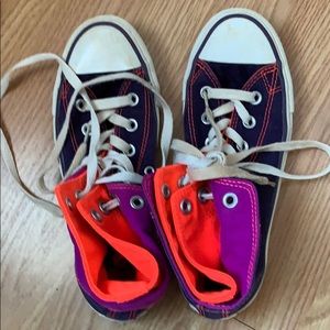 Converse all star sneakers size 4